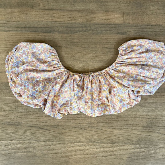 Zara Puff Sleeve Floral Cropped Top-Size Small - Picture 3 of 5